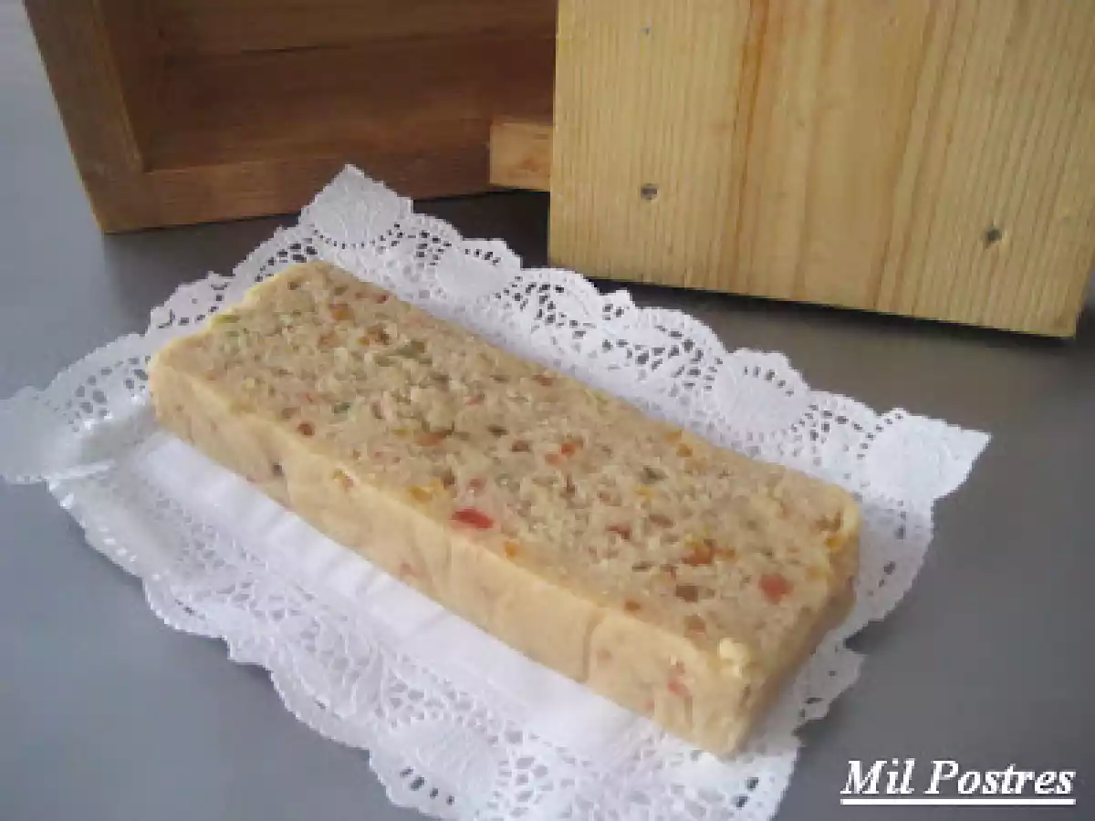 Turrón de mazapán y frutas al ron - foto 3