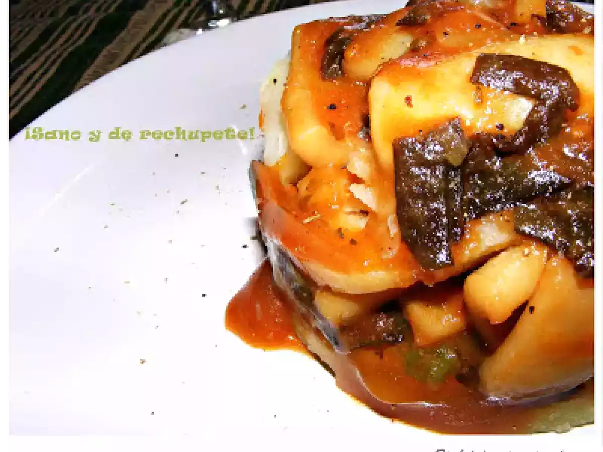 Un plato original y lleno de buen alimento: Timbal de pota entre algas