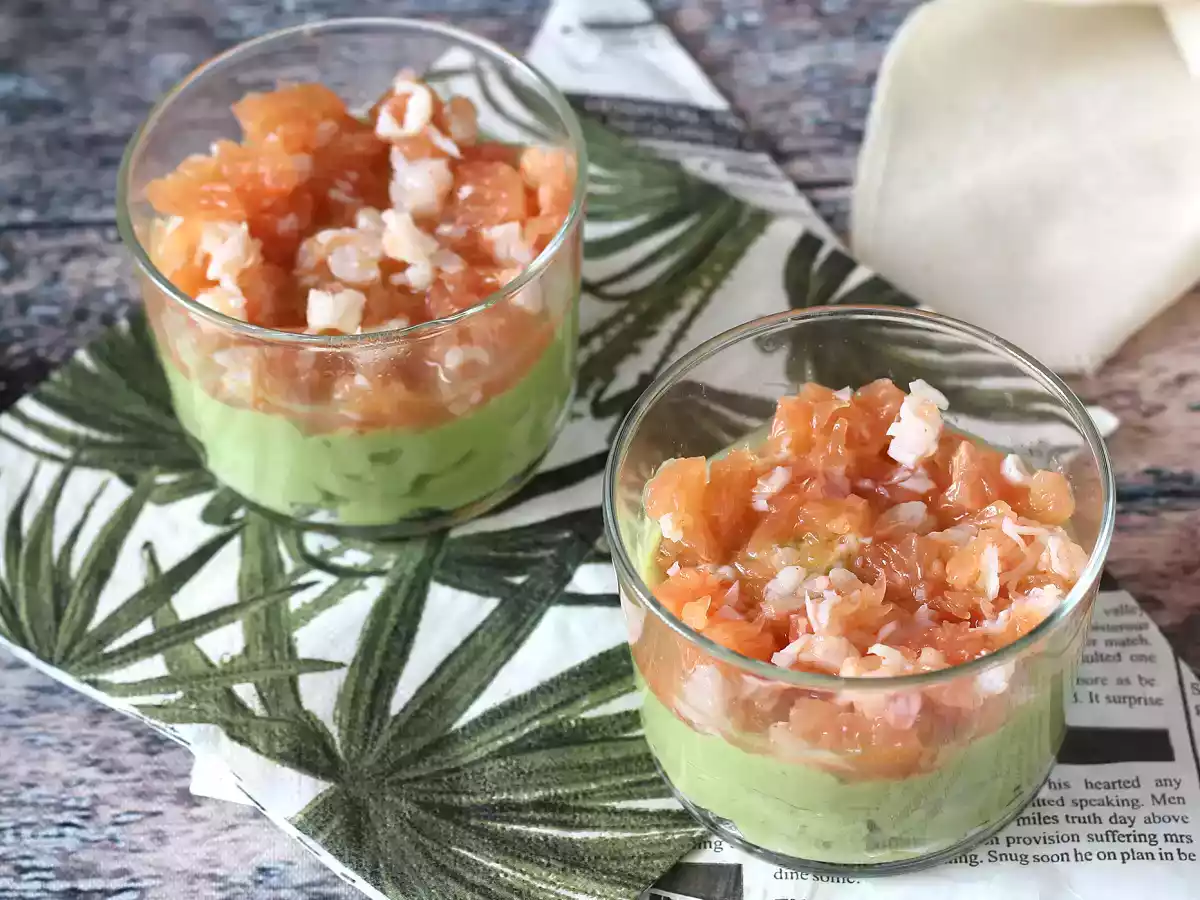 Vasitos de aguacate, gambas y pomelo ¡una receta súper refrescante! - foto 4