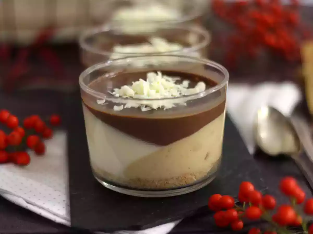 Vasitos de chocolate y turrón. Receta fácil - foto 2