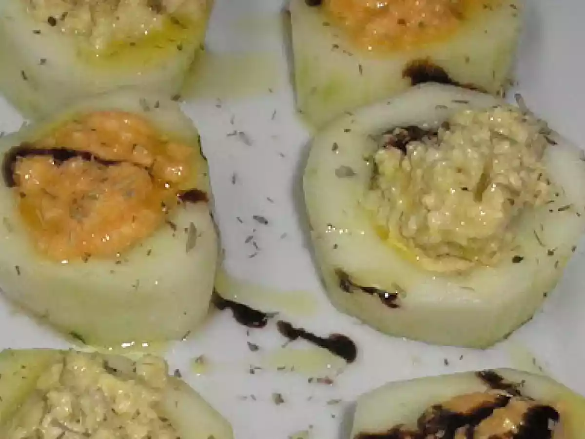 VASITOS DE PEPINO RELLENOS DE PATÉ Y HUMMUS DE ... ALTRAMUCES - foto 2