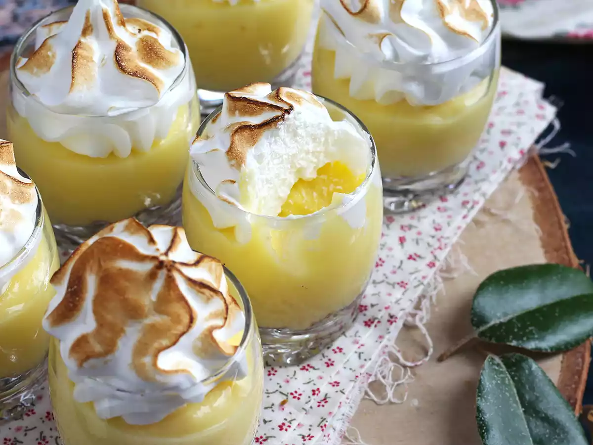 Vasitos de tarta de limón y merengue - foto 3
