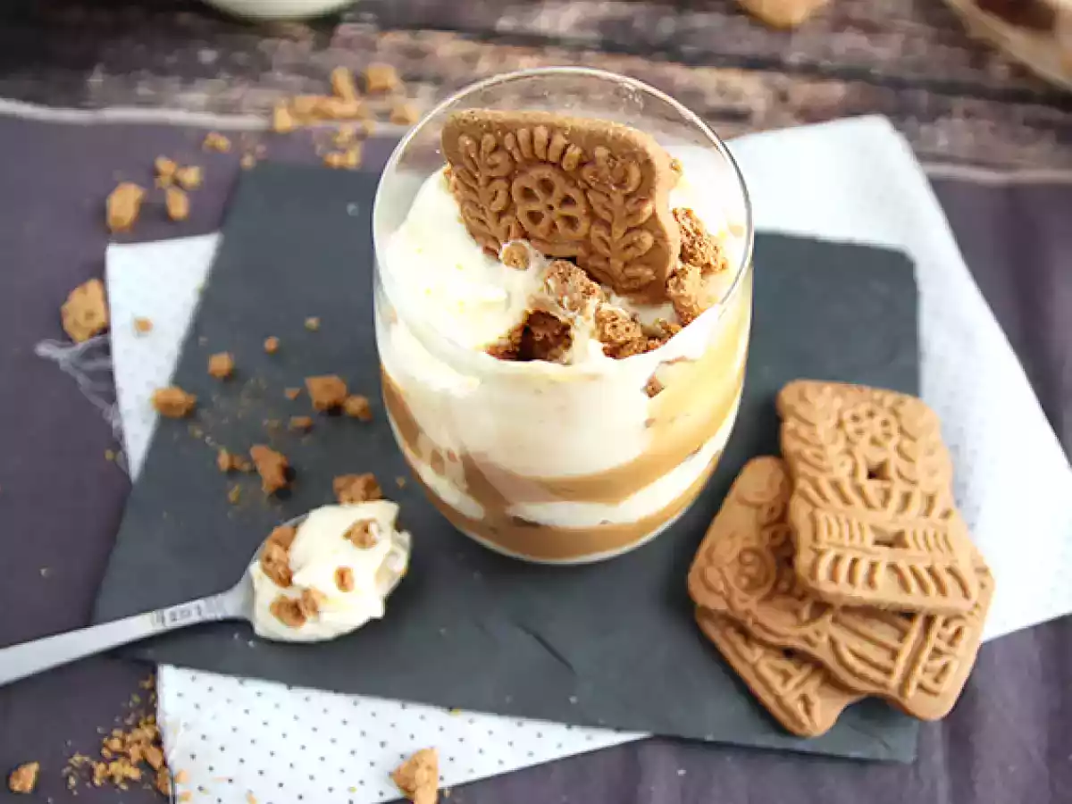 Vasitos de tiramisú con speculoos y caramelo salado - foto 4