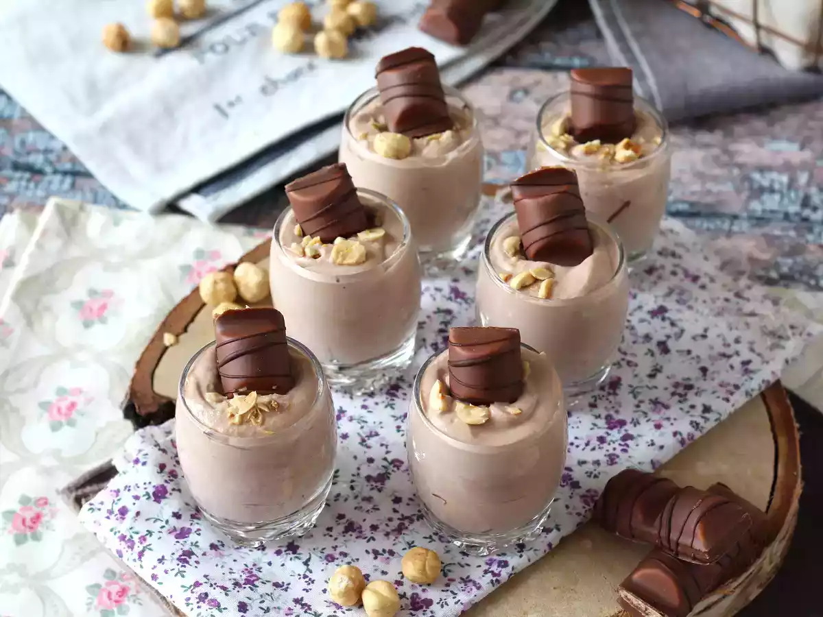 Vasitos Kinder Bueno súper cremoso y sin cocción
