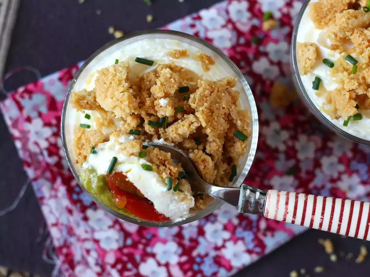 Vasitos vegetarianos: crema de guisantes, crumble de parmesano y crema de mascarpone - foto 4