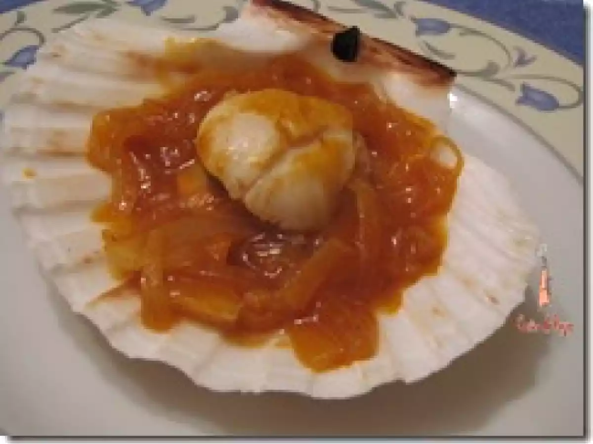 VIEIRAS ENCEBOLLADAS AL CARTOJAL