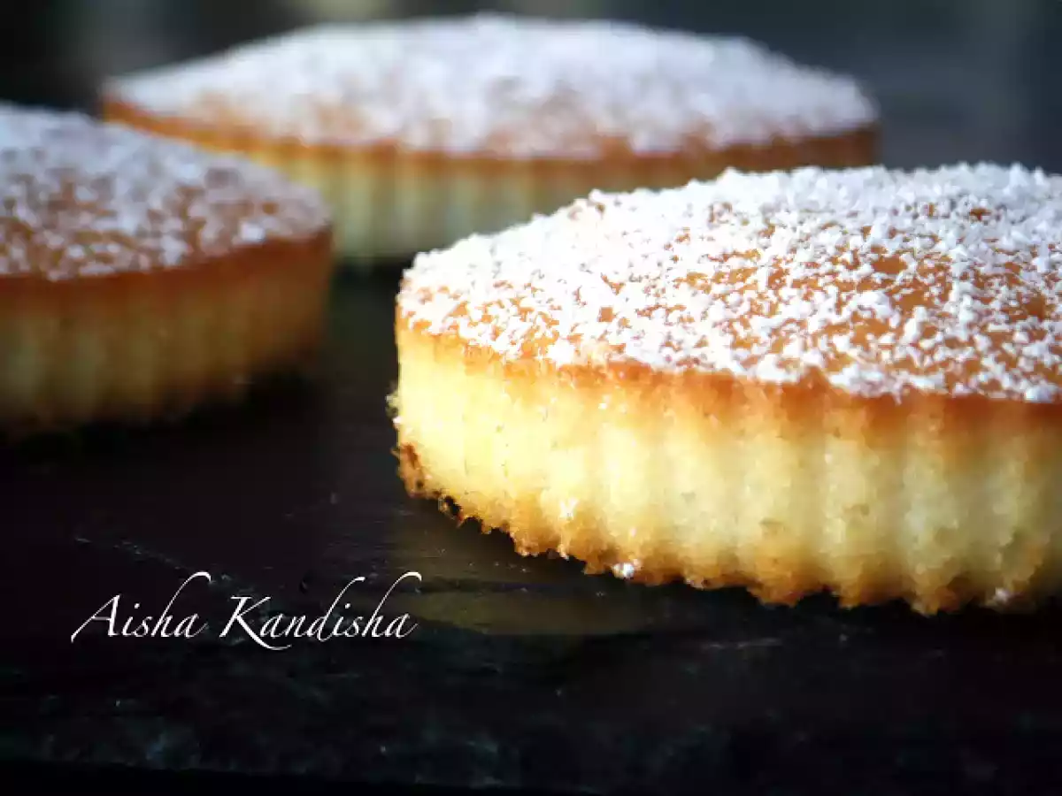 Visitandines de almendra amarga