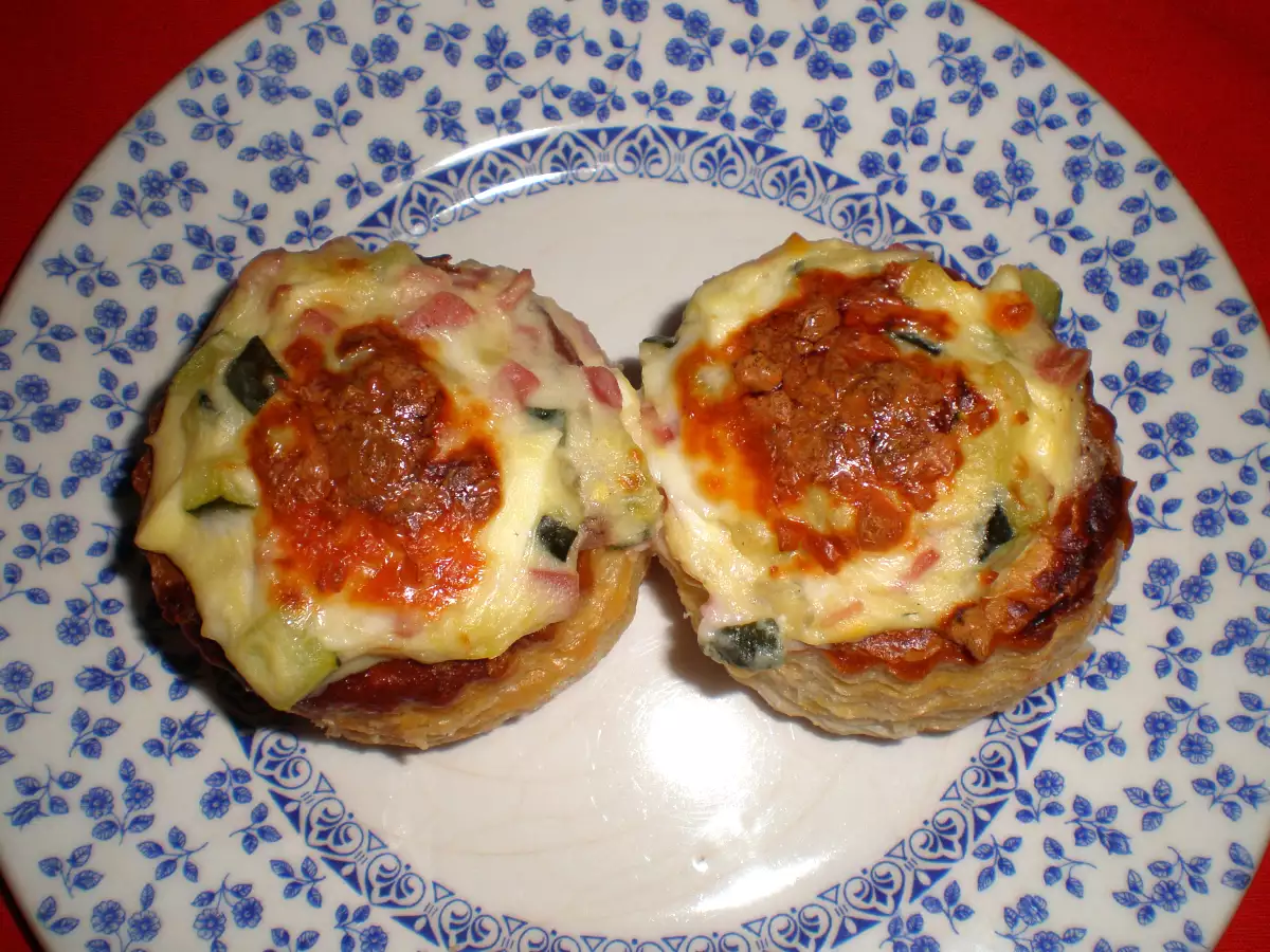 VOLOVANES DE CALABACIN Y QUESO