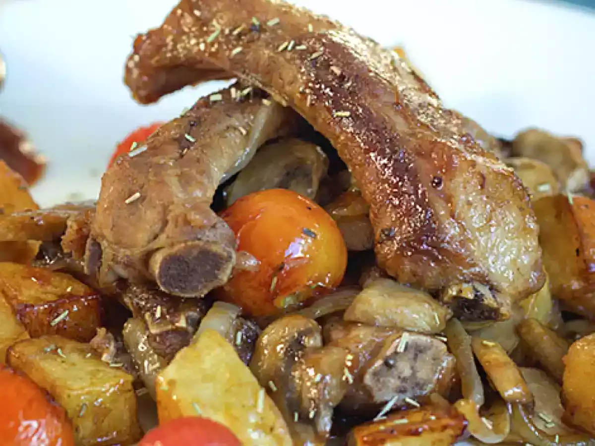 Wok de costillas de cerdo y champiñones