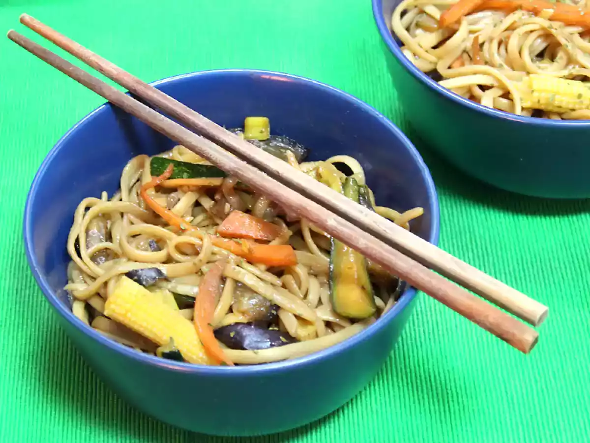Wok de tallarines y verduras