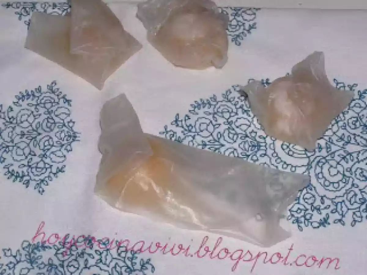 Won-ton de rosas con jamón y agua de melón.Emulando a El Bulli - foto 6