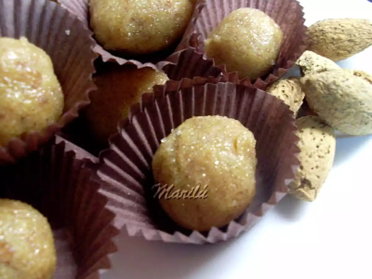 Yemas de almendra - foto 2