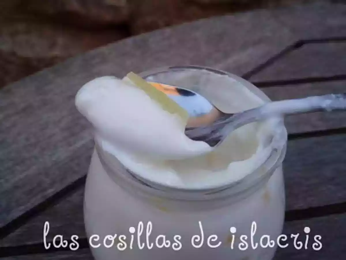 Yogur con piña
