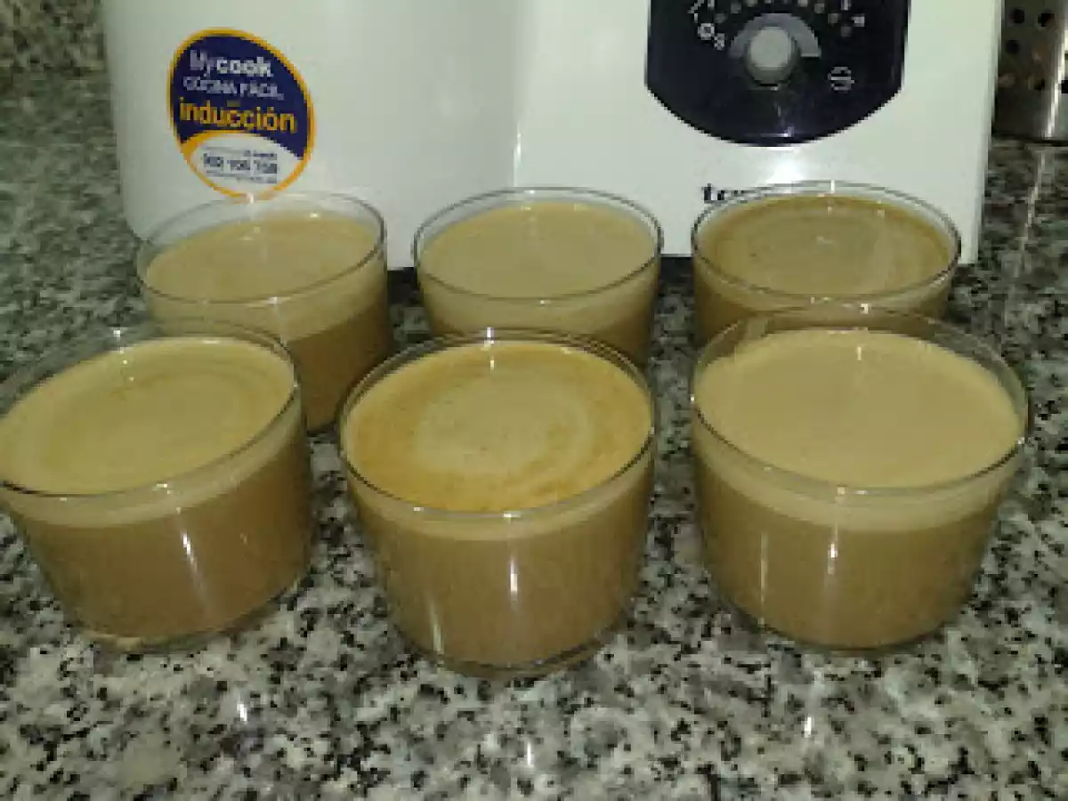 Yogur de cafe con galletas edulcorado