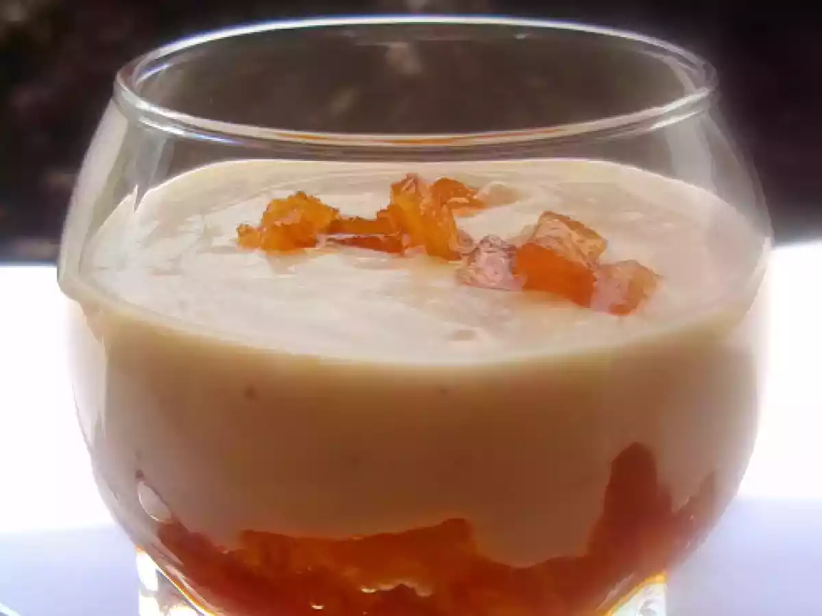 Yogurt de foie gras con manzana caramelizada