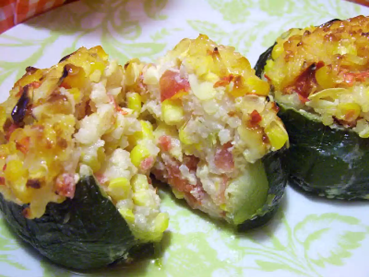 Zapallitos Criollos rellenos (zucchini)