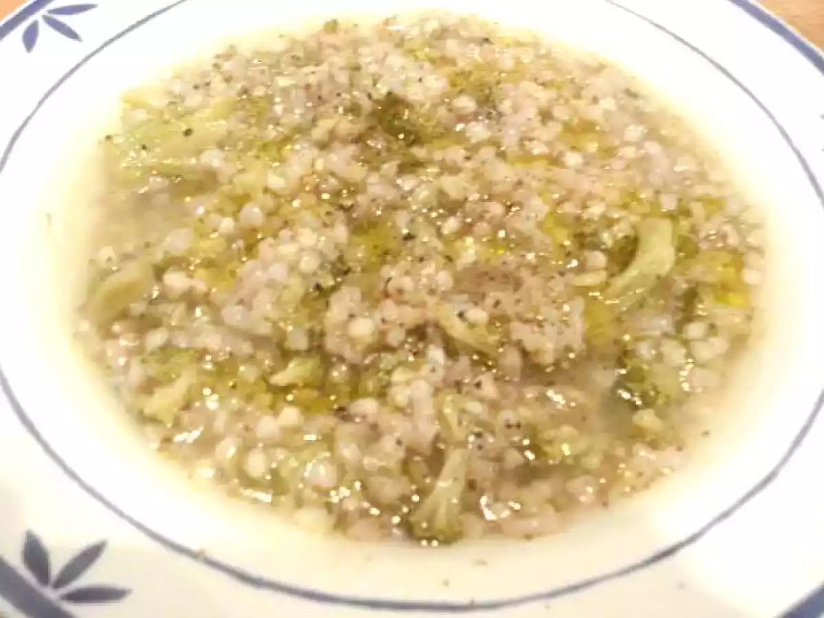 Zuppa di farro con broccoli (Sopa de Trigo con brócoli)